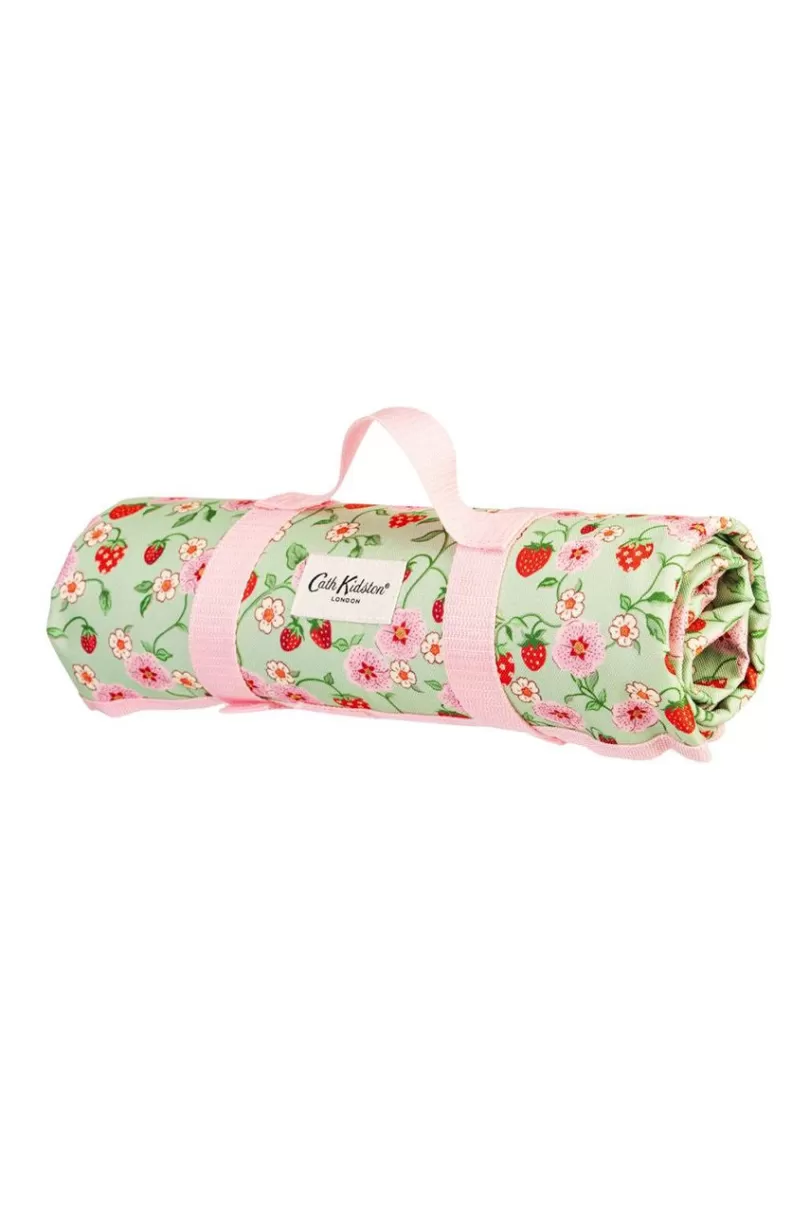 Store STRAWBERRY PICNIC BLANKET Garden Accessories | Picnic Essentials